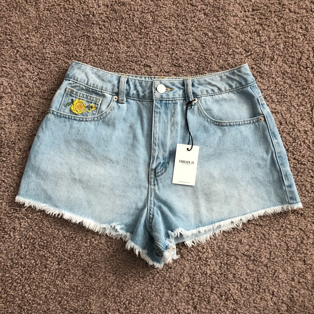 Forever 21 Yellow Floral Embroidered Shorts Womens S